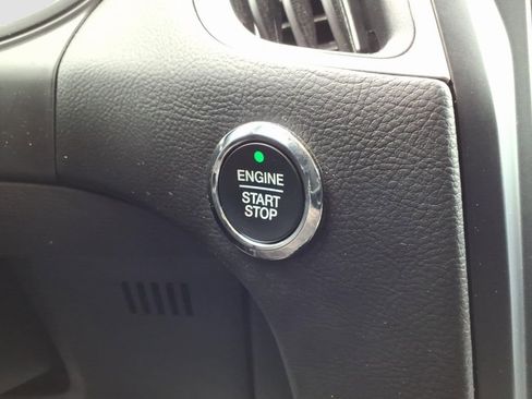 Used 2023 Ford Edge SEL w/ Convenience Package AWD/4WD image 16