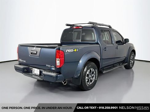 Used 2017 Nissan Frontier PRO-4X w/ Pro-4x Luxury Package AWD/4WD image 5