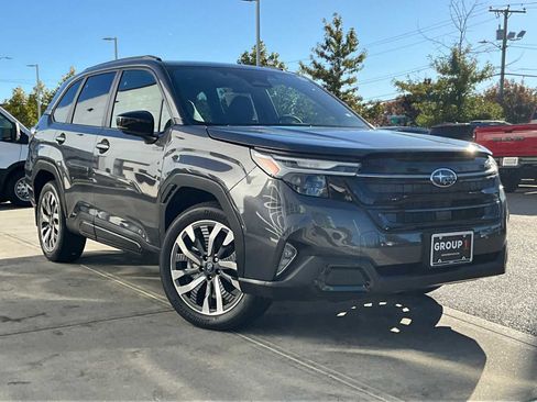 New 2025 Subaru Forester Touring image 2
