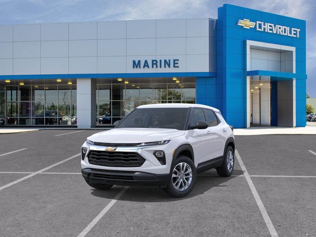 New 2026 Chevrolet TrailBlazer LS w/ LS Convenience Package FWD image 8