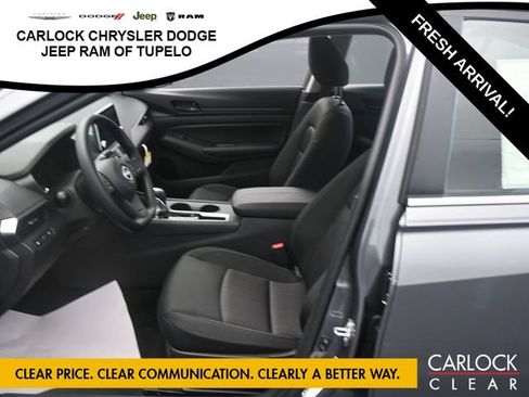 Used 2025 Nissan Altima 2.5 S FWD image 12