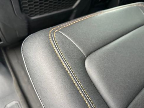 Used 2022 Ford Bronco Badlands w/ Sasquatch Package image 12