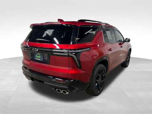 Certified 2024 Chevrolet Traverse RS w/ LPO, Floor Liner Package AWD/4WD image 9