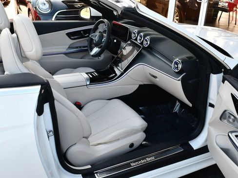 Used 2024 Mercedes-Benz CLE 300 4MATIC Cabriolet w/ Driver Assistance Package image 20