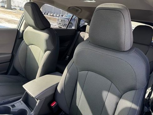 Used 2024 Subaru Crosstrek 2.0i Premium image 19