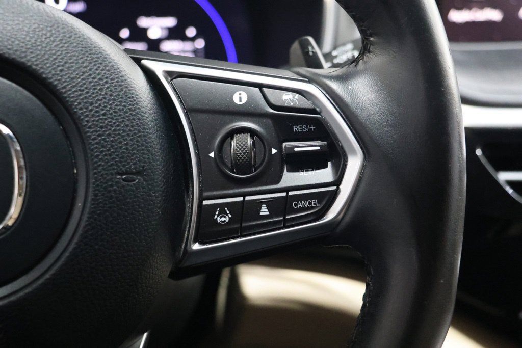 Used 2022 Acura MDX w/ Technology Package AWD/4WD image 23