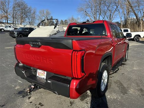 Used 2025 Toyota Tundra SR5 image 6