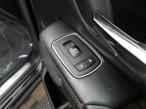 Used 2023 RAM 1500 Limited AWD/4WD image 23