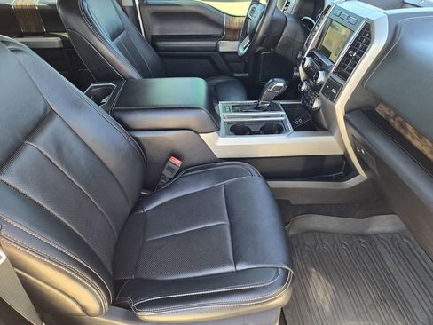 Used 2019 Ford F150 Lariat w/ Equipment Group 502A Luxury image 21