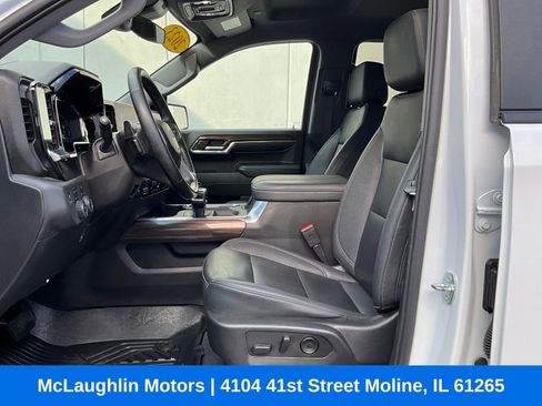 Used 2023 Chevrolet Silverado 1500 LT Trail Boss w/ Convenience Package II image 10