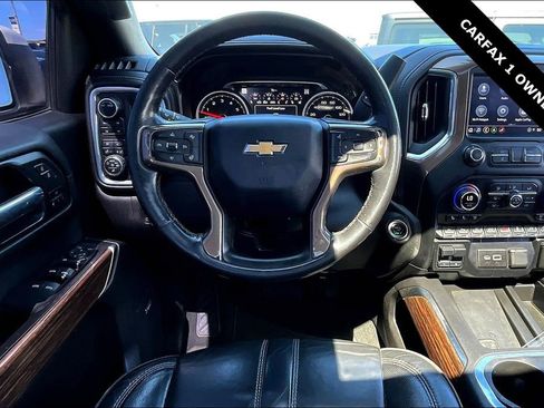Used 2021 Chevrolet Silverado 1500 High Country w/ Technology Package AWD/4WD image 9