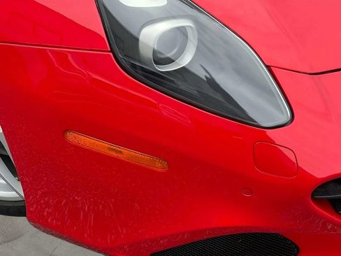 Used 2016 Ferrari California T RWD image 24
