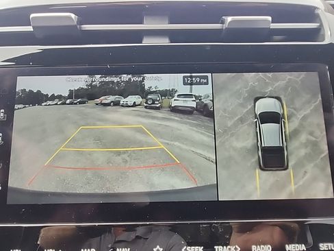 Used 2023 Hyundai Santa Cruz Limited image 29