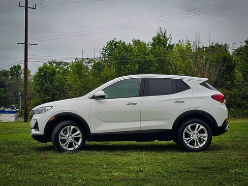 Used 2023 Buick Encore GX Preferred w/ Cold Weather Comfort Package AWD/4WD image 7