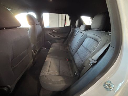 Used 2025 Chevrolet Equinox LT image 25