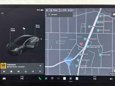 Used 2020 Tesla Model 3 Standard Range Plus image 31