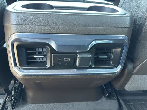 Used 2021 GMC Sierra 2500 Denali w/ Denali Ultimate Package AWD/4WD image 30