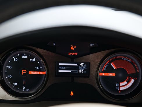 Used 2012 Fisker Karma EcoSport RWD image 18