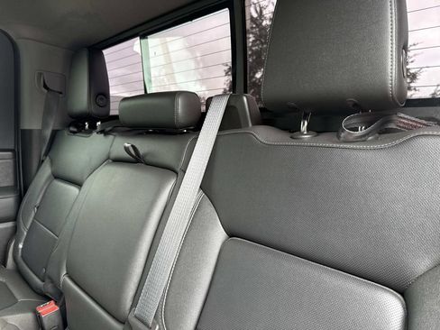 Used 2021 GMC Sierra 3500 Denali w/ Denali Ultimate Package image 17