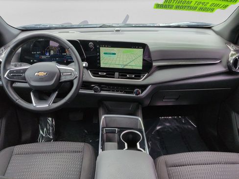 Used 2025 Chevrolet Equinox LT FWD image 21
