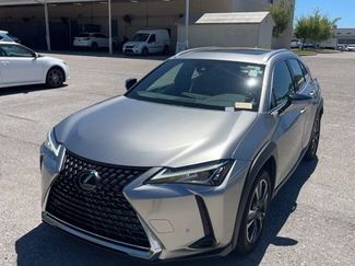Used 2019 Lexus UX 200 w/ Premium Package video 1