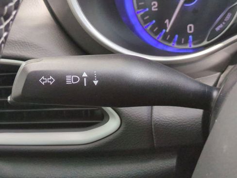 New 2026 Chrysler Voyager LX image 26