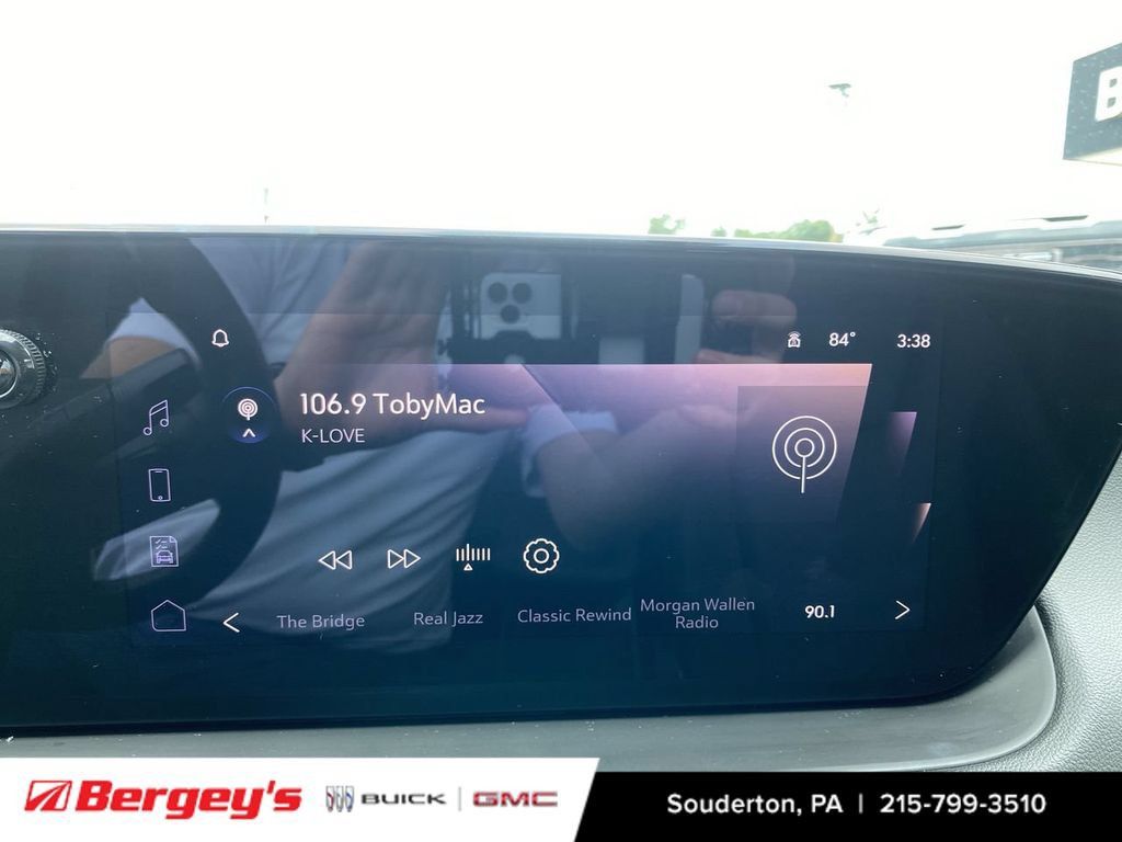 Used 2025 Buick Encore GX Preferred w/ Comfort Package AWD/4WD image 16