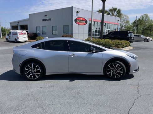 Used 2024 Toyota Prius Prime image 6