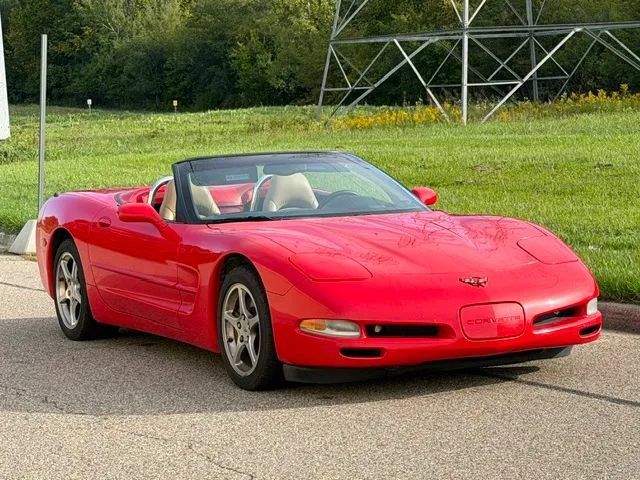 Used 2002 Chevrolet Corvette Convertible w/ Preferred Equipment Group2 RWD image 4
