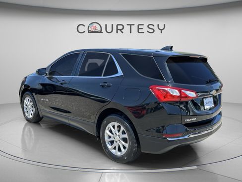 Used 2018 Chevrolet Equinox LT FWD image 5