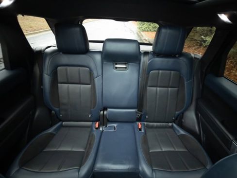 Used 2021 Land Rover Range Rover Sport HST image 35