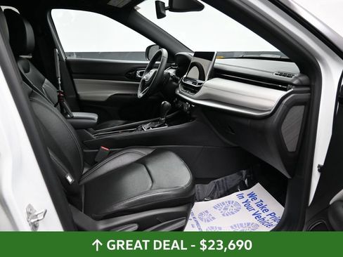 Used 2025 Jeep Compass Limited AWD/4WD image 22