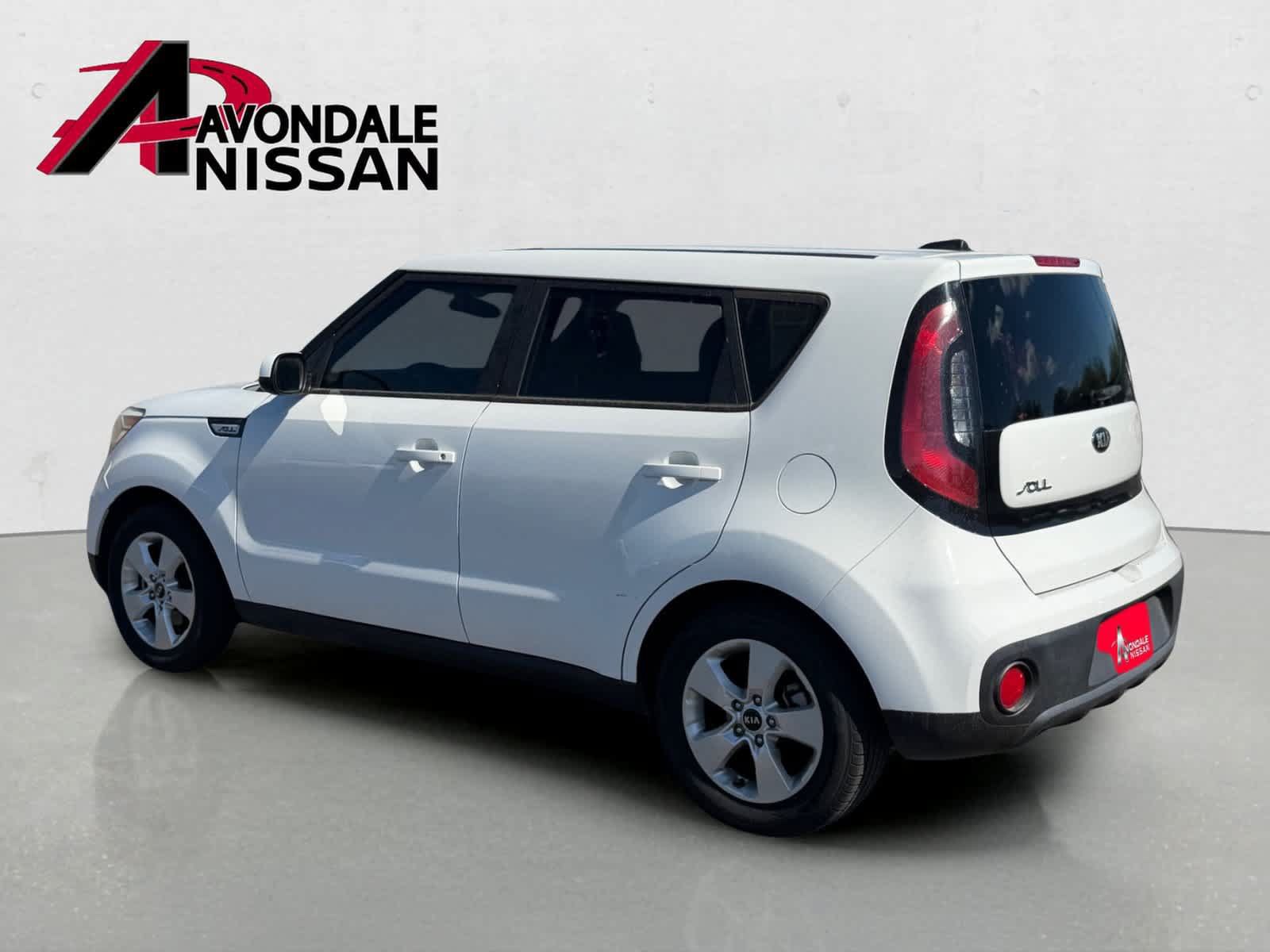 Used 2017 Kia Soul FWD image 3