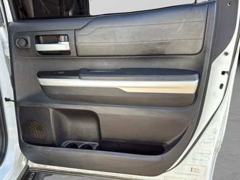 Used 2016 Toyota Tundra Limited AWD/4WD image 27