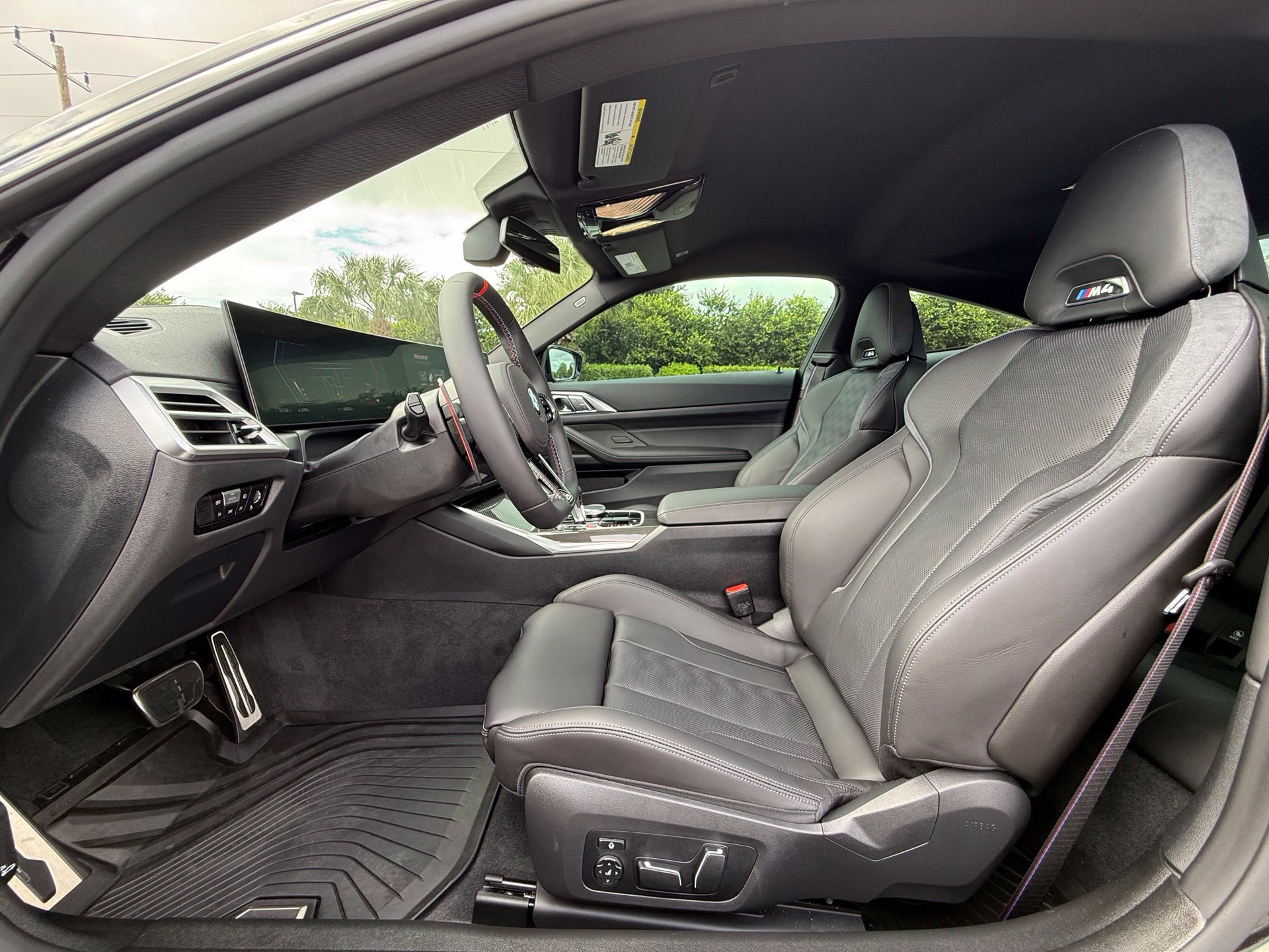 Used 2027 BMW M4 Competition RWD image 26