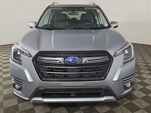 Used 2024 Subaru Forester Touring AWD/4WD image 11