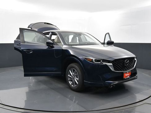 New 2025 MAZDA CX-5 AWD 2.5 S w/ Preferred Package image 39