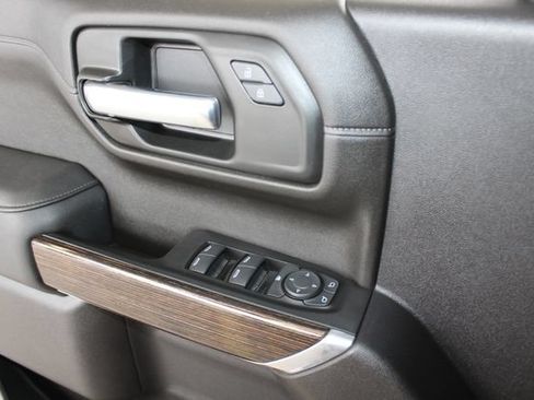 Used 2021 GMC Sierra 1500 Elevation AWD/4WD image 18
