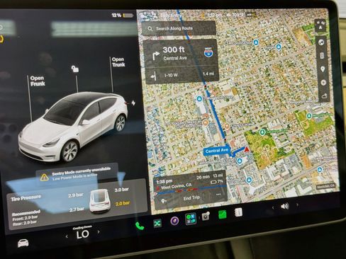 Used 2021 Tesla Model Y Long Range AWD/4WD image 9
