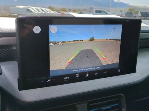 Used 2025 Ford Maverick XLT image 23