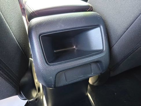 Used 2023 Honda HR-V Sport image 11