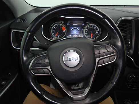 Used 2021 Jeep Cherokee Latitude Lux w/ Comfort/Convenience Group image 13