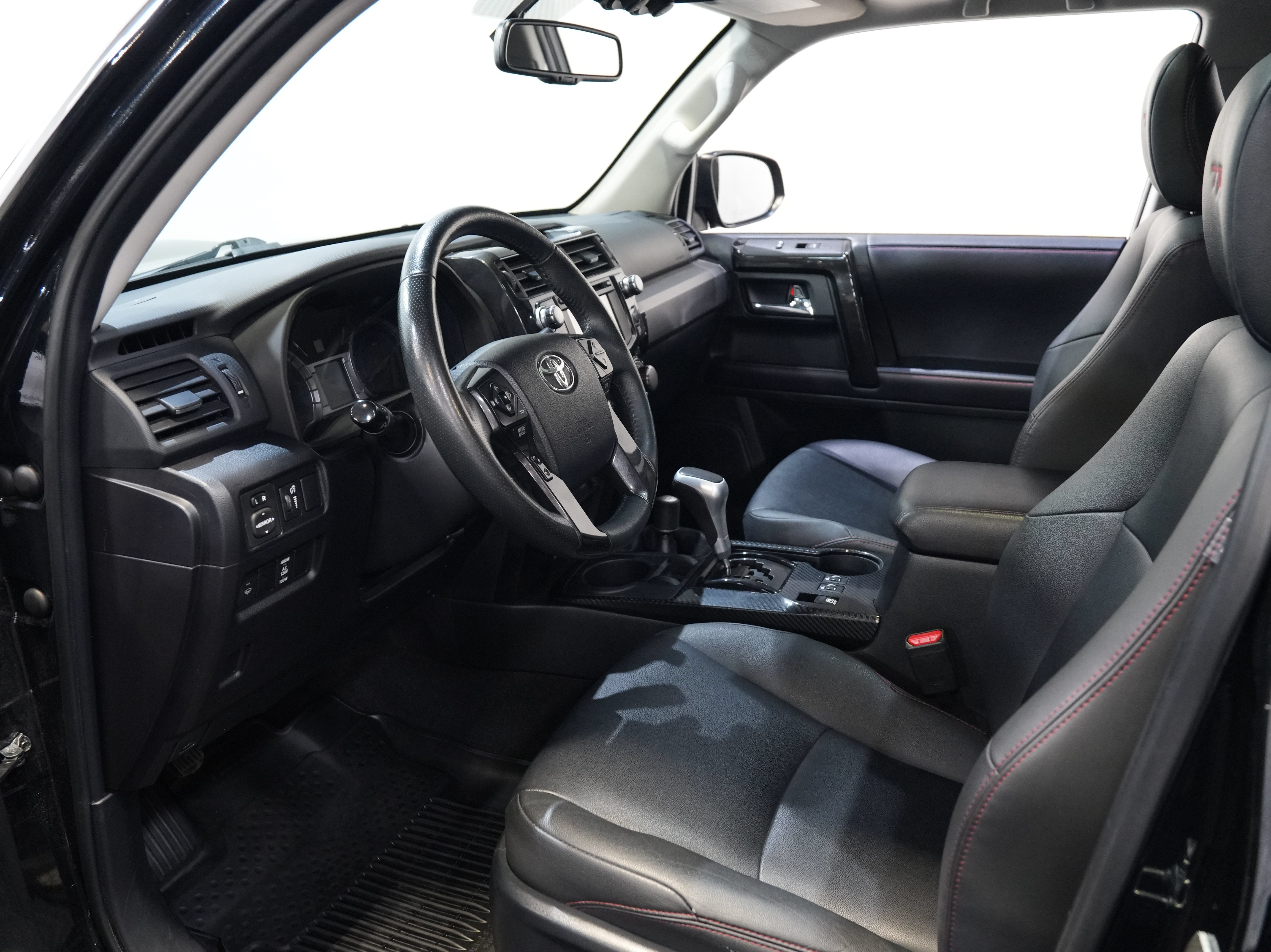 Used 2019 Toyota 4Runner TRD Pro AWD/4WD image 29
