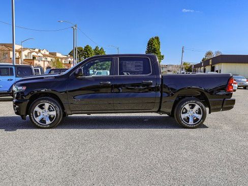 New 2026 RAM 1500 Express image 9