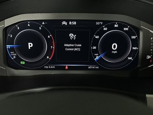 Certified 2022 Volkswagen Atlas Cross Sport SE w/ Panoramic Sunroof Package image 25