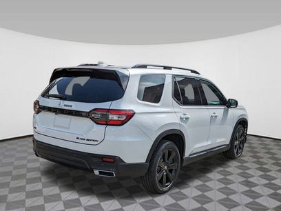 New 2025 Honda Pilot Black Edition