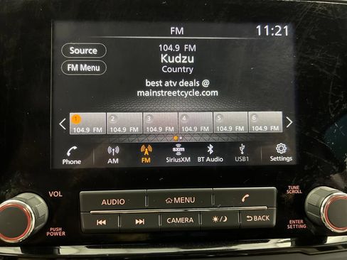 Used 2024 Nissan Titan SV w/ SV Convenience Package AWD/4WD image 57