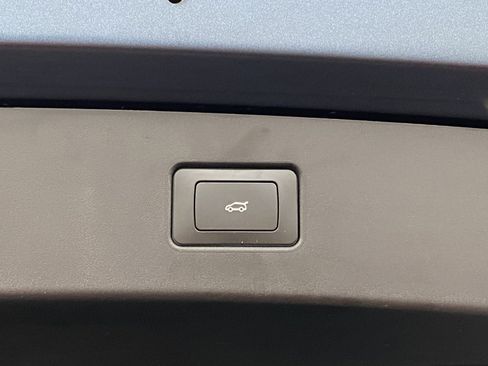 Used 2023 Fisker Ocean One image 17