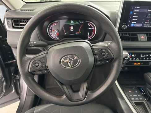 Used 2023 Toyota RAV4 XLE image 32