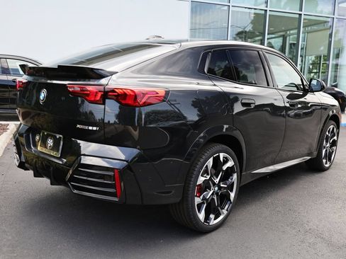 New 2026 BMW X2 xDrive28i w/ Technology Package AWD/4WD image 7